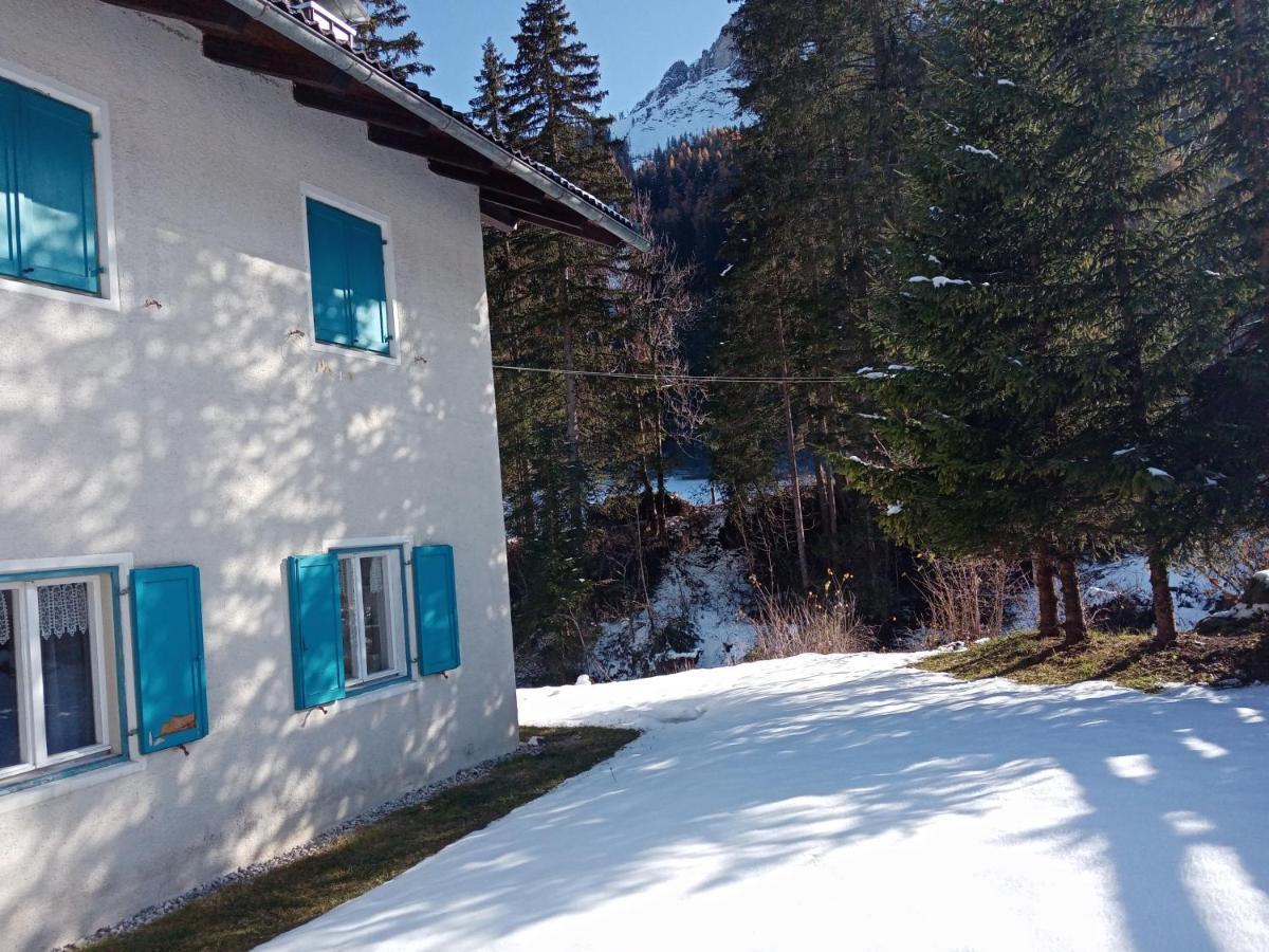 Relax Al Lago Di Braies ไบรยัส ภายนอก รูปภาพ